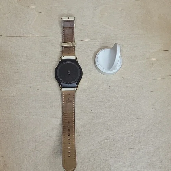 Samsung Galaxy Gear S2 Rose Gold Smartwatch Watch - Picture 6 of 7